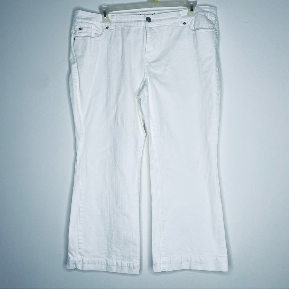 INC International Concepts White denim jeans Boot Leg Slim Tech Fit Size 18WP